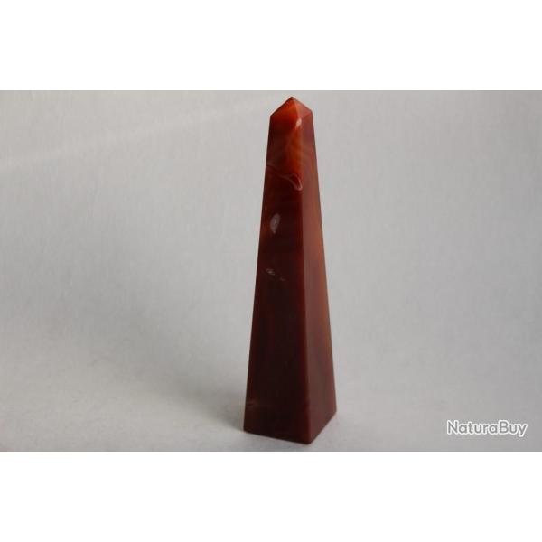 Ob�lisque en agate