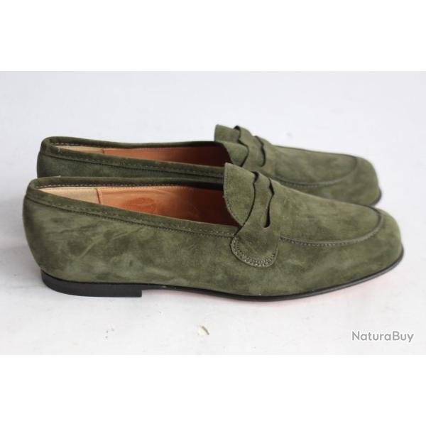 Mocassins PARALLELE Paris vert kaki cuir de ch�vre chaussures femme