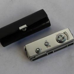 Ancienne Caméra de poche Yashica Atoron Japon