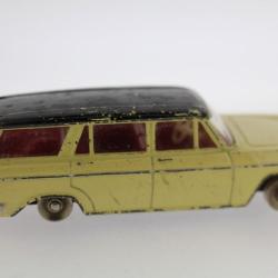 DINKY TOYS 548 Voiture Fiat 1800 Jouet