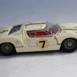 DINKY TOYS 215 Voiture Ford GT Jouet