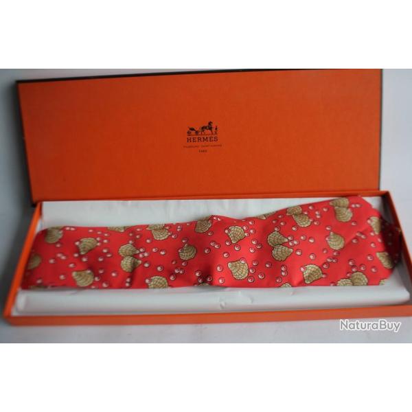 HERM�S cravate soie 7495 IA