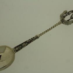 Petite cuillère Bateau argent massif