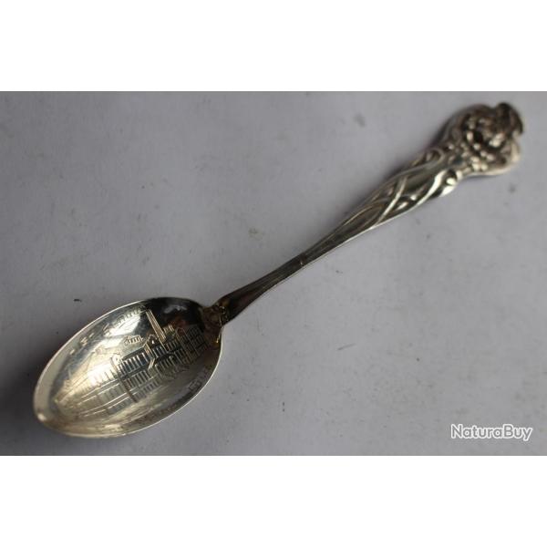 Petite cuill�re souvenir High School Fort Morgan Colo argent massif USA