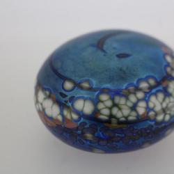 Colin Heaney Presse papier Cape Byron Hot Glass studio Australia