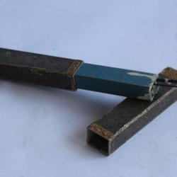 Anciennes aiguilles droites 2 pointes acier bleui Couture