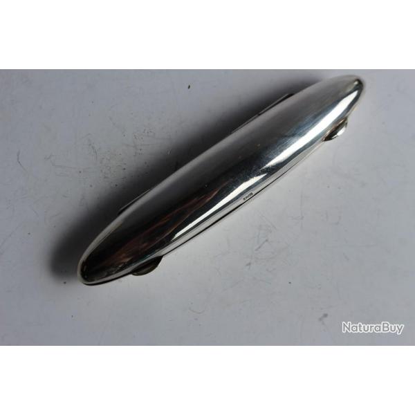 �tui a cigare argent�