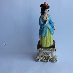 Grande figurine porcelaine vieux Paris XIXe siècle