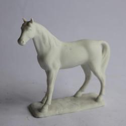 Porcelaine biscuit Cheval.