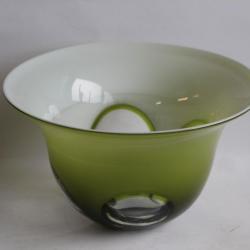 Vase vert design verre multicouche overlay