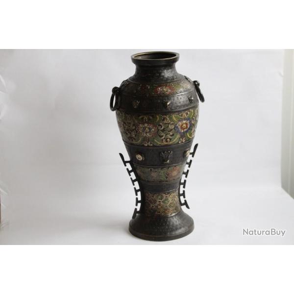 Vase bronze �maux cloisonn�s cabochons Indochine