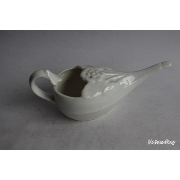 Canard de malade porcelaine