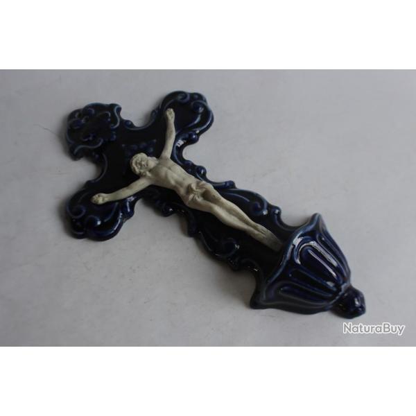 B�nitier porcelaine religion