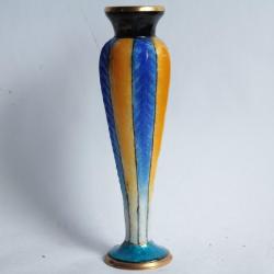 Vase en &eacute;maux de Limoges