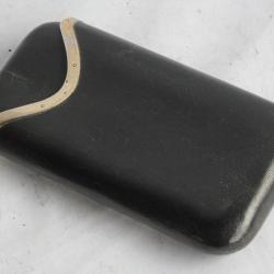 DUNHILL Ancien étui à cigares cuir et argent