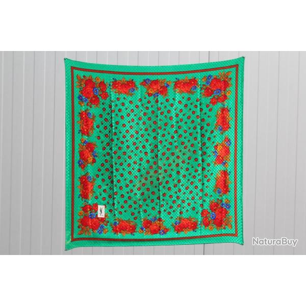 YVES SAINT LAURENT Foulard soie vintage