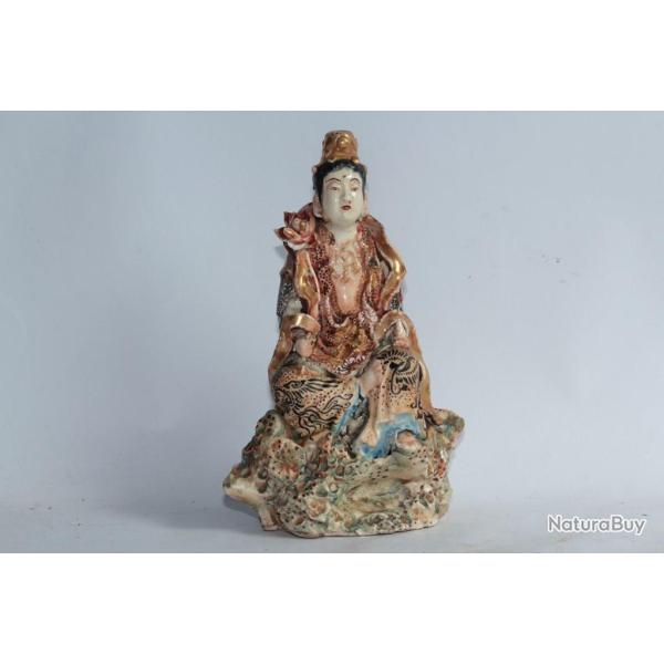 Figurine c�ramique Divinit� Satsuma Japon