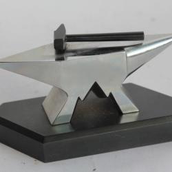 Travail de ma&icirc;trise Petite Enclume et marteau