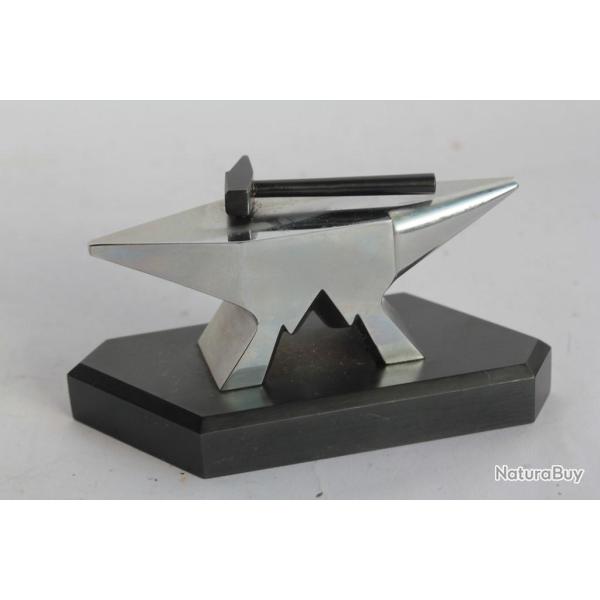 Travail de ma�trise Petite Enclume et marteau