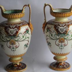 SARREGUEMINES Paires vases Renaissance XIXe siècle