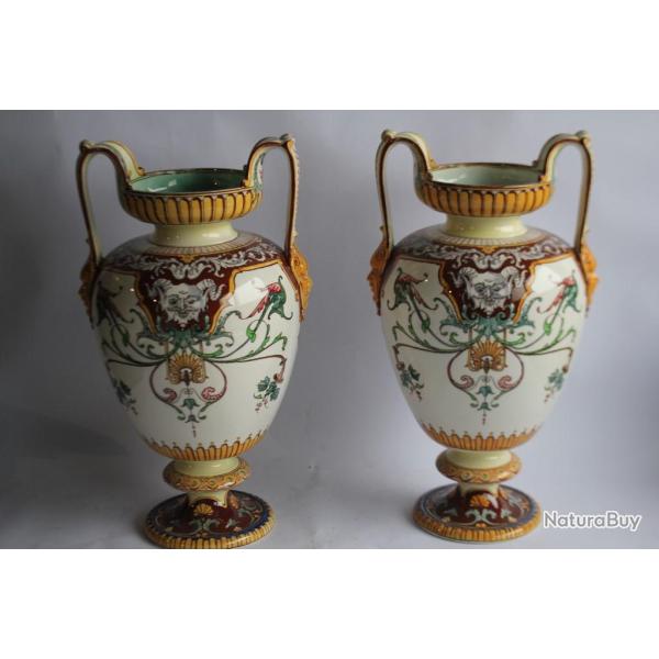 SARREGUEMINES Paires vases Renaissance XIXe si�cle