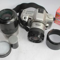 Appareil photo minolta 404si Dynax avec sacoche et 2 objectifs