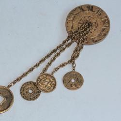 Broche Joseff of Hollywood design vintage