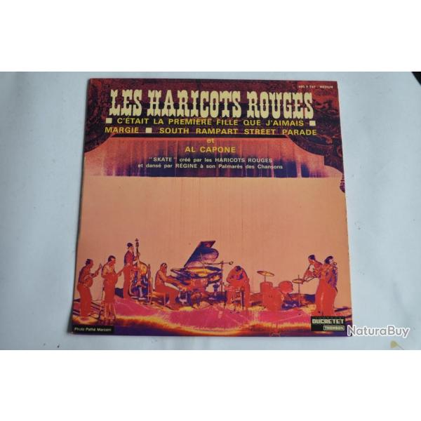 45 Tours Les Haricots Rouges ?- C'Etait La Premi�re Fille Que J'Aimais