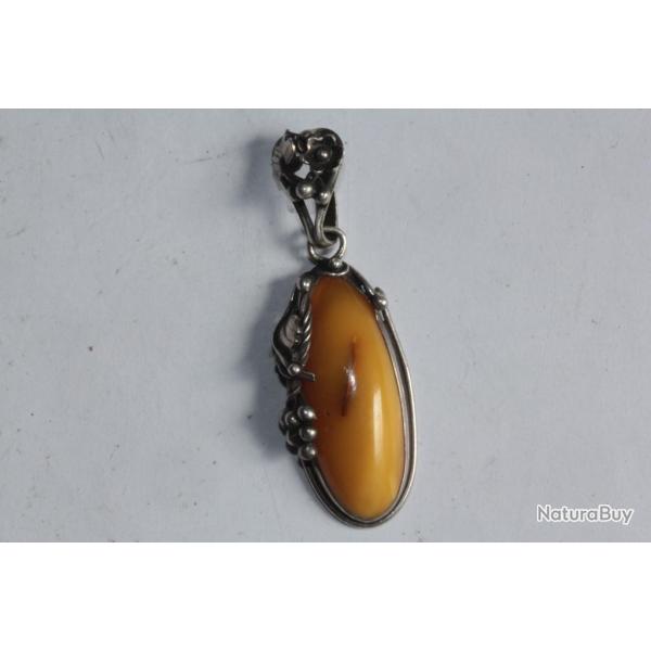 Pendentif argent et ambre Pologne Bijoux