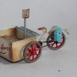 Automate Boite à musique J.P. HARTMANN Triporteur