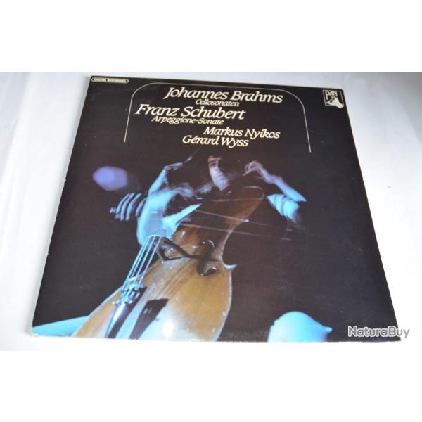 2 Vinyls 33T Classic Brahms,Schubert : Cellosonaten, Arpeg.-Sonate,..