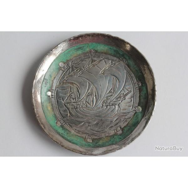 Coupelle dinanderie LOYS Lucha Bateau Art d�co