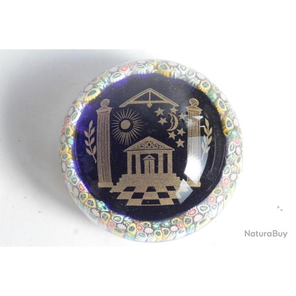 Presse-papier sulfure Franc-ma�on millefiori Masonic Paperweight