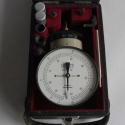 Ancien Tachym&egrave;tre portatif Jaquet N&deg;620-623