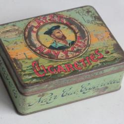 Bo&icirc;te &agrave; Cigarettes t&ocirc;le Player's Navy Cut