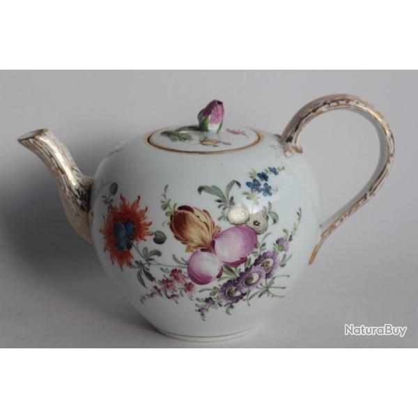 MEISSEN Th�i�re porcelaine