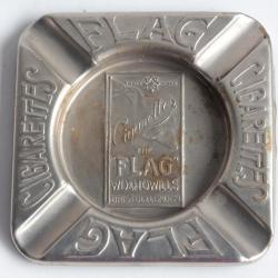 Cendrier publicitaire Cigarettes Flag WD & HO Wills London