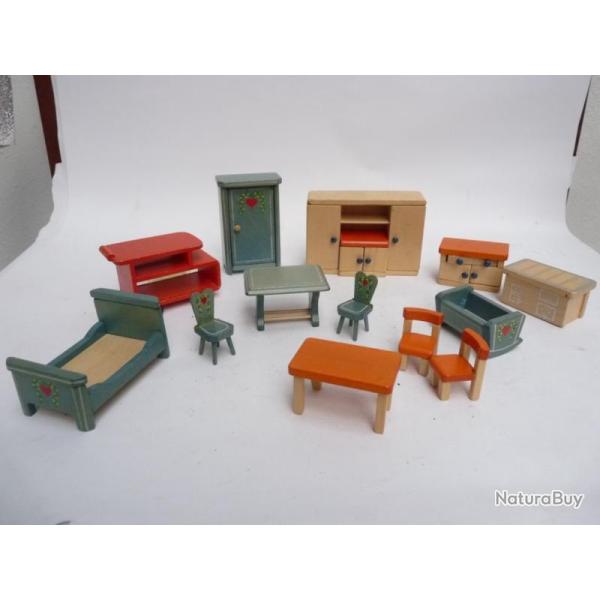 Mobilier de maison de poup�es