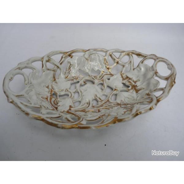 Corbeille porcelaine Vieux Paris XIXe si�cle