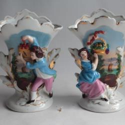 Paire Vases porcelaine Vieux Paris Napol&eacute;on III