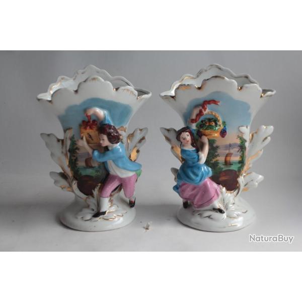 Paire Vases porcelaine Vieux Paris Napol�on III