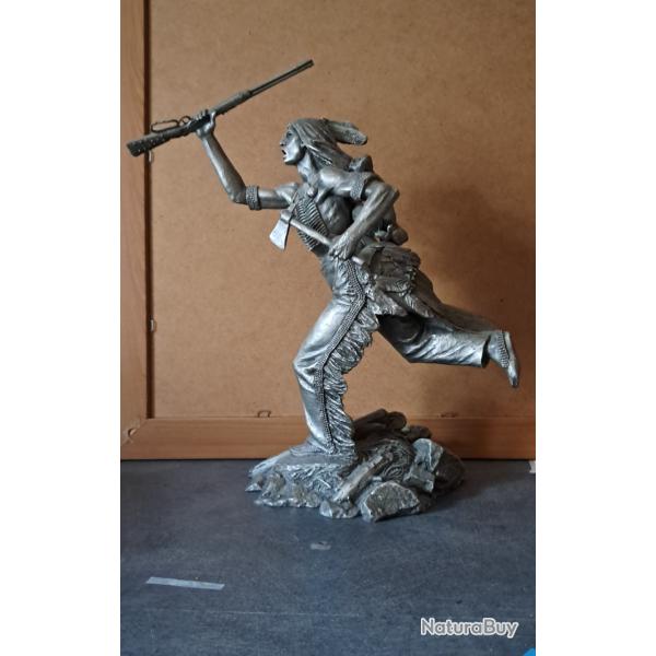 Statue  ( cheyenne  brave ) de Jim ponter