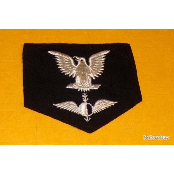 ARMEE AMERICAINE U.S :� U.S NAVY TISSU DE AEROGRAPHER'S MATE , BON ETAT VOIR PHOTOS . POUR TOUT RENS