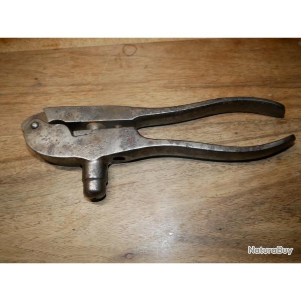 Pince de rechargement WINCHESTER en 32 WCF