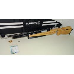 C60 QUASI-NEUVE CONVERTIE AIR COMPRIM&Eacute; POUR ADULTE GAUCHER avec ACCESSOIRES et FOURREAU (version3)