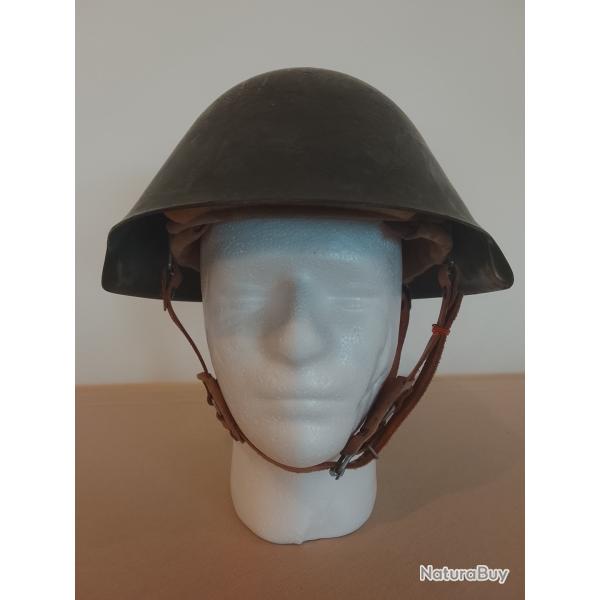 Casque NVA arme Allemagne de l'Est