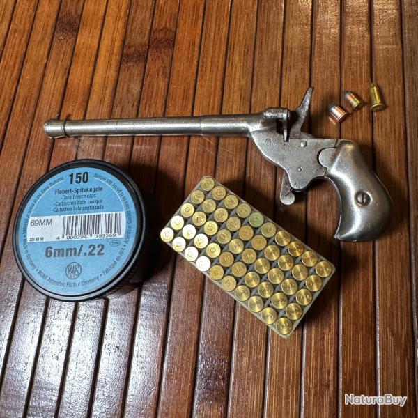 PETIT PISTOLET MONOBLOC ENTIEREMENT EN ACIER CALIBRE 22 OU 6 mm