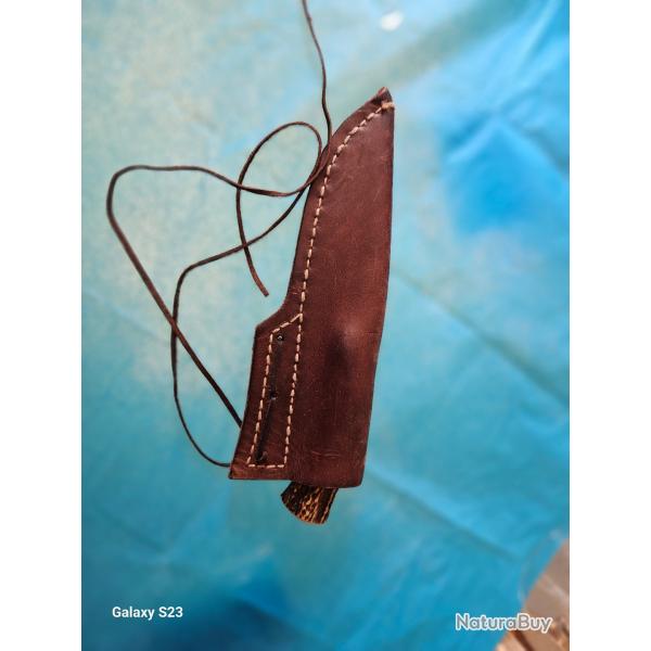 couteau de botte de chasse forg� par un artisan polonais