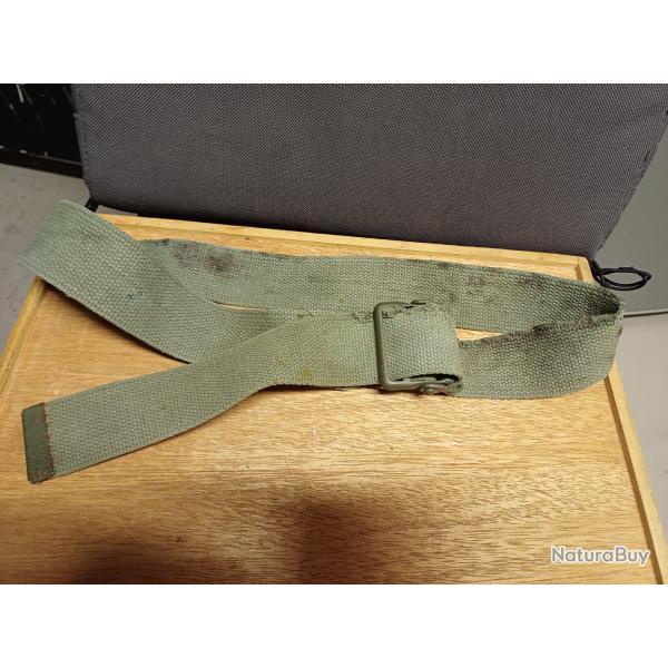 Ancien ceinturon militaire en toile � identifier - type Indochine Alg�rie