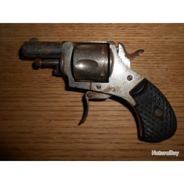 REVOLVER BULLDOG CAL.320 Saint-Etienne